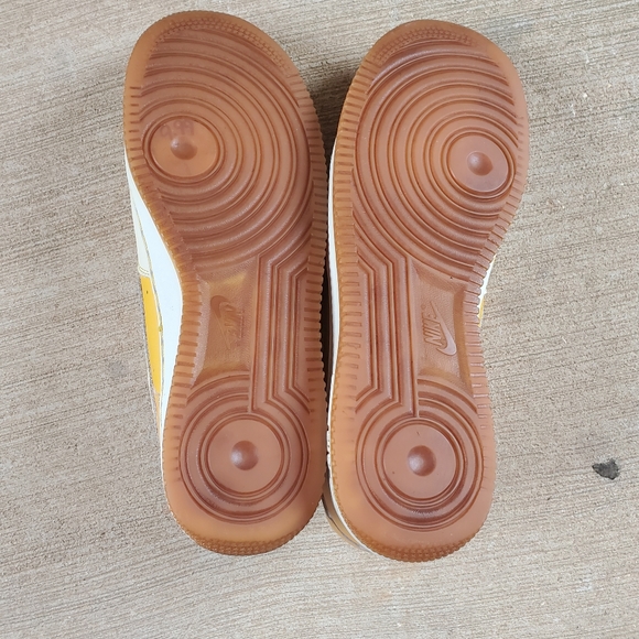 Nike Air Force 1 Low Cloverdale Park 2009 - Picture 8 of 9